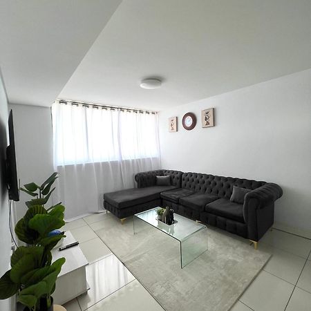 Cosy Apartment In The Heat Of The City Windhoek Exterior foto